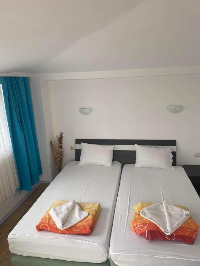 Safo Apartments And Rooms โซโซโปล ภายนอก รูปภาพ