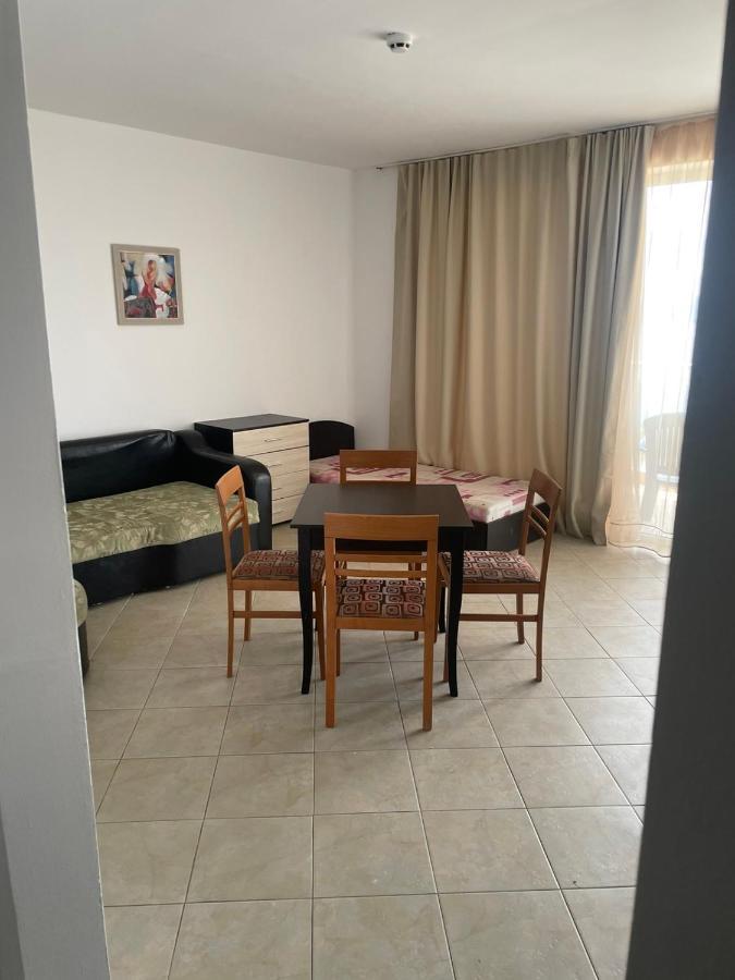 Safo Apartments And Rooms โซโซโปล ภายนอก รูปภาพ