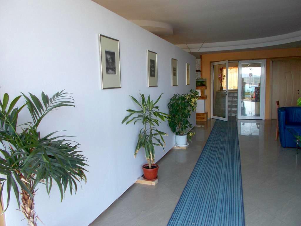 Safo Apartments And Rooms โซโซโปล ภายนอก รูปภาพ